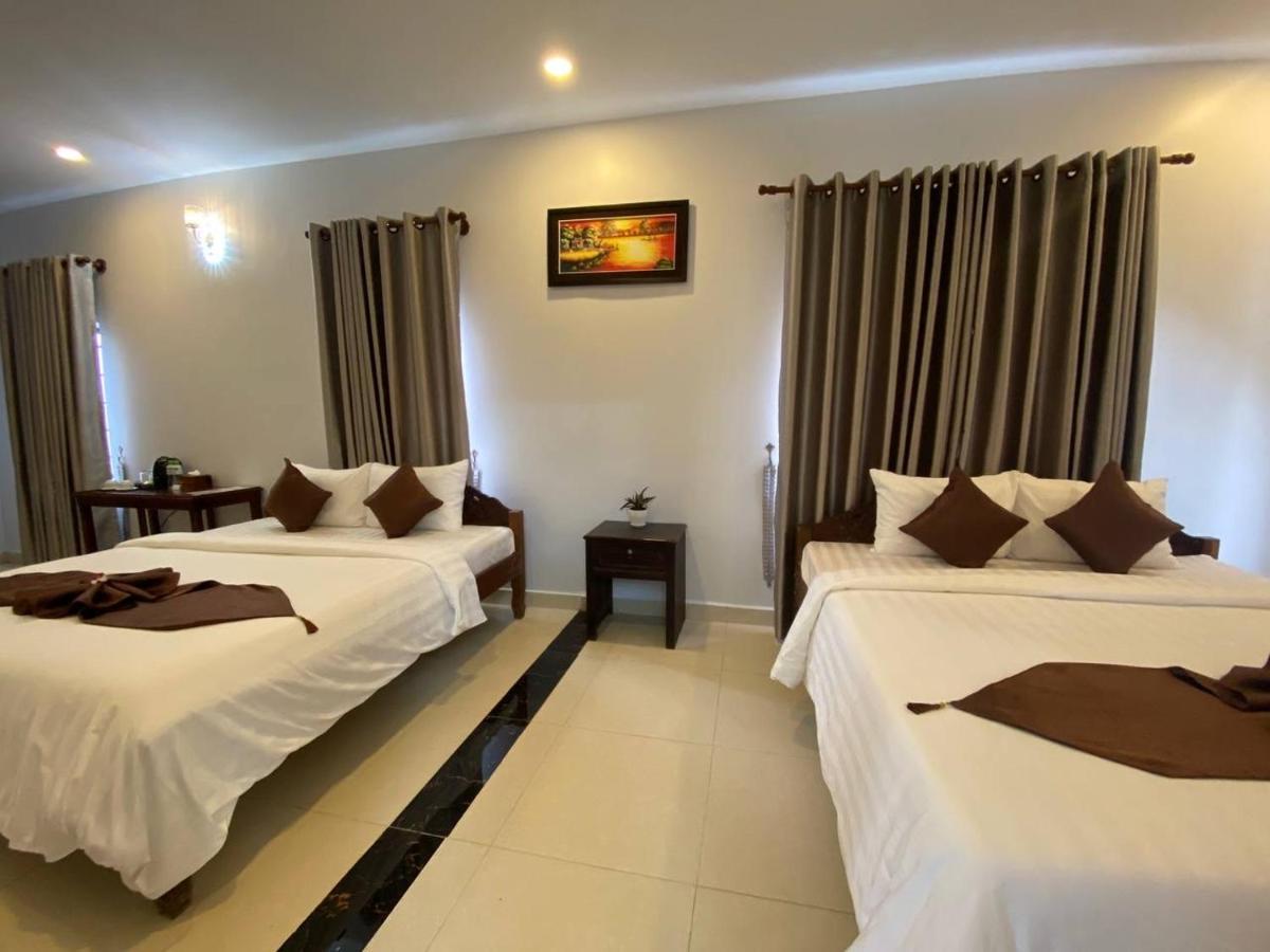 Hotel The Moon Kampot Boutique Exterior foto